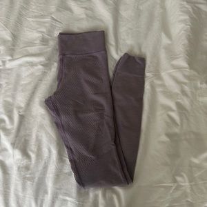 Purple lululemon leggings